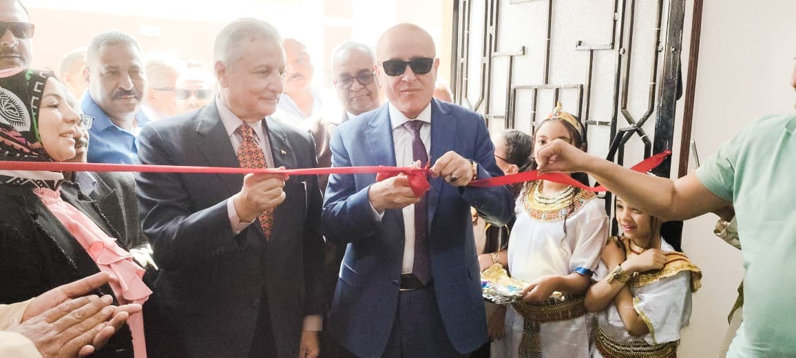 محافظ الأقصر وجولة بالنمسا في إسنا 