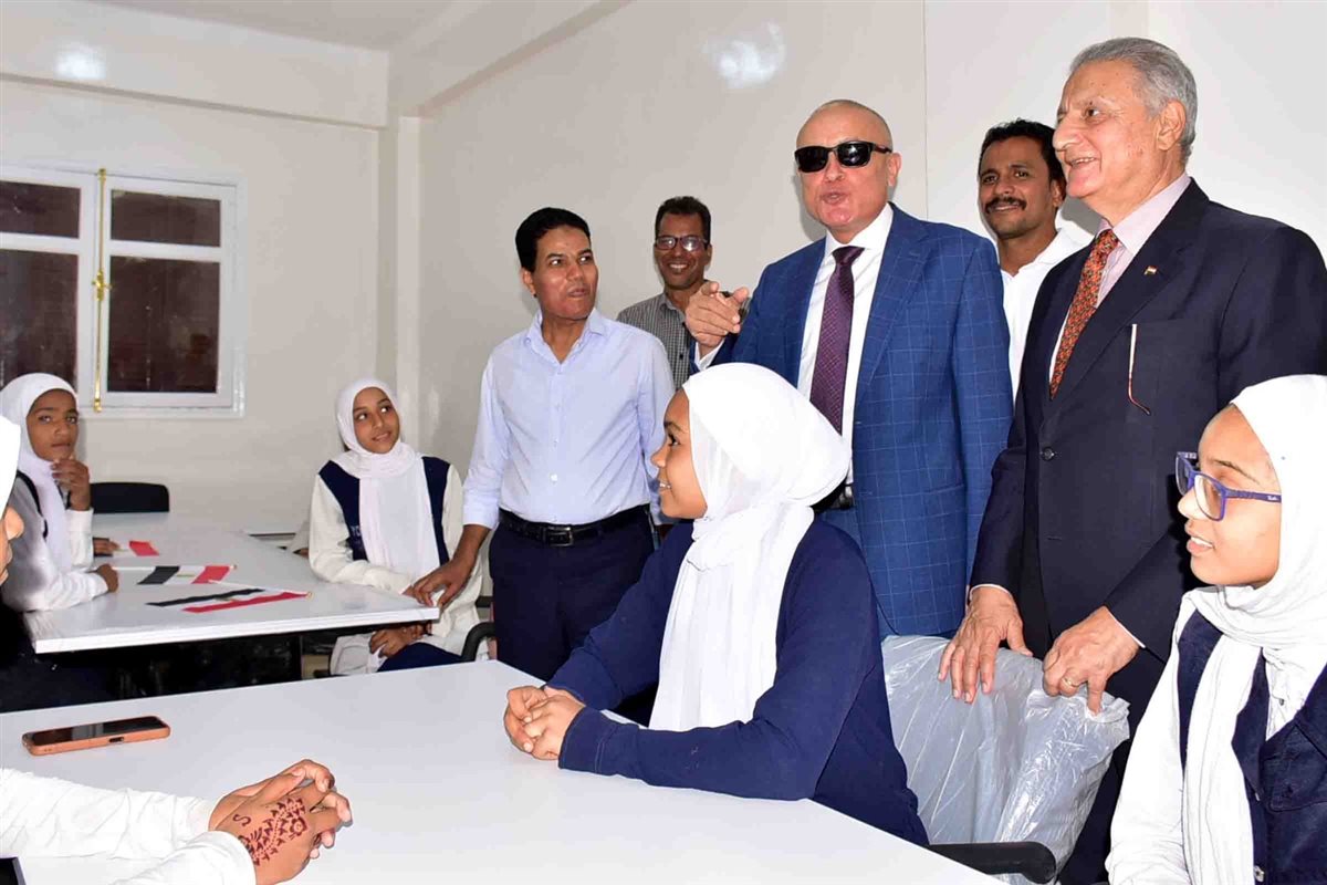 محافظ الأقصر وجولة بالنمسا في إسنا 