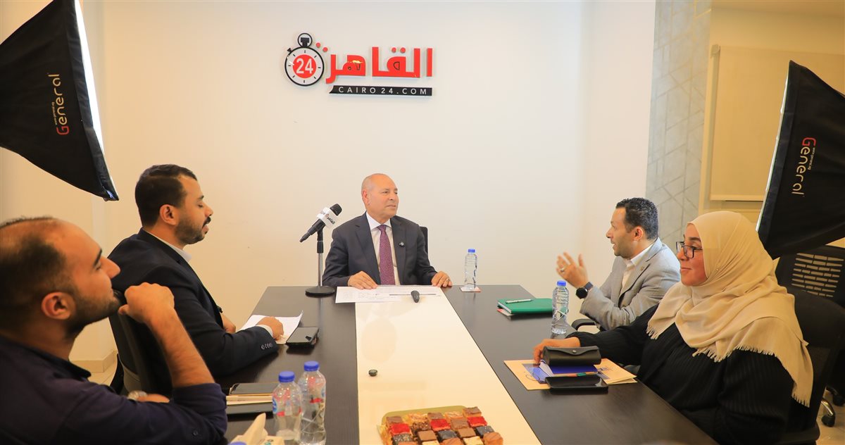 <strong>محافظ العاصة خلال ندوته بموقع القاهرة 24</strong>