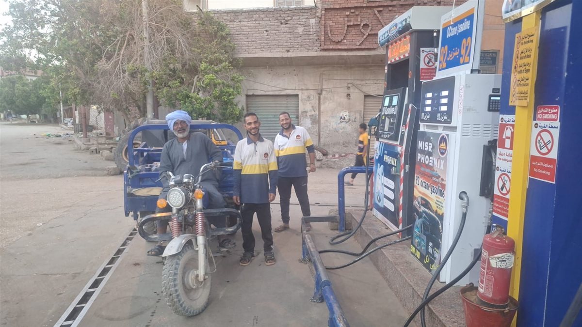 متابعة محطات الوقود بالأقصر 