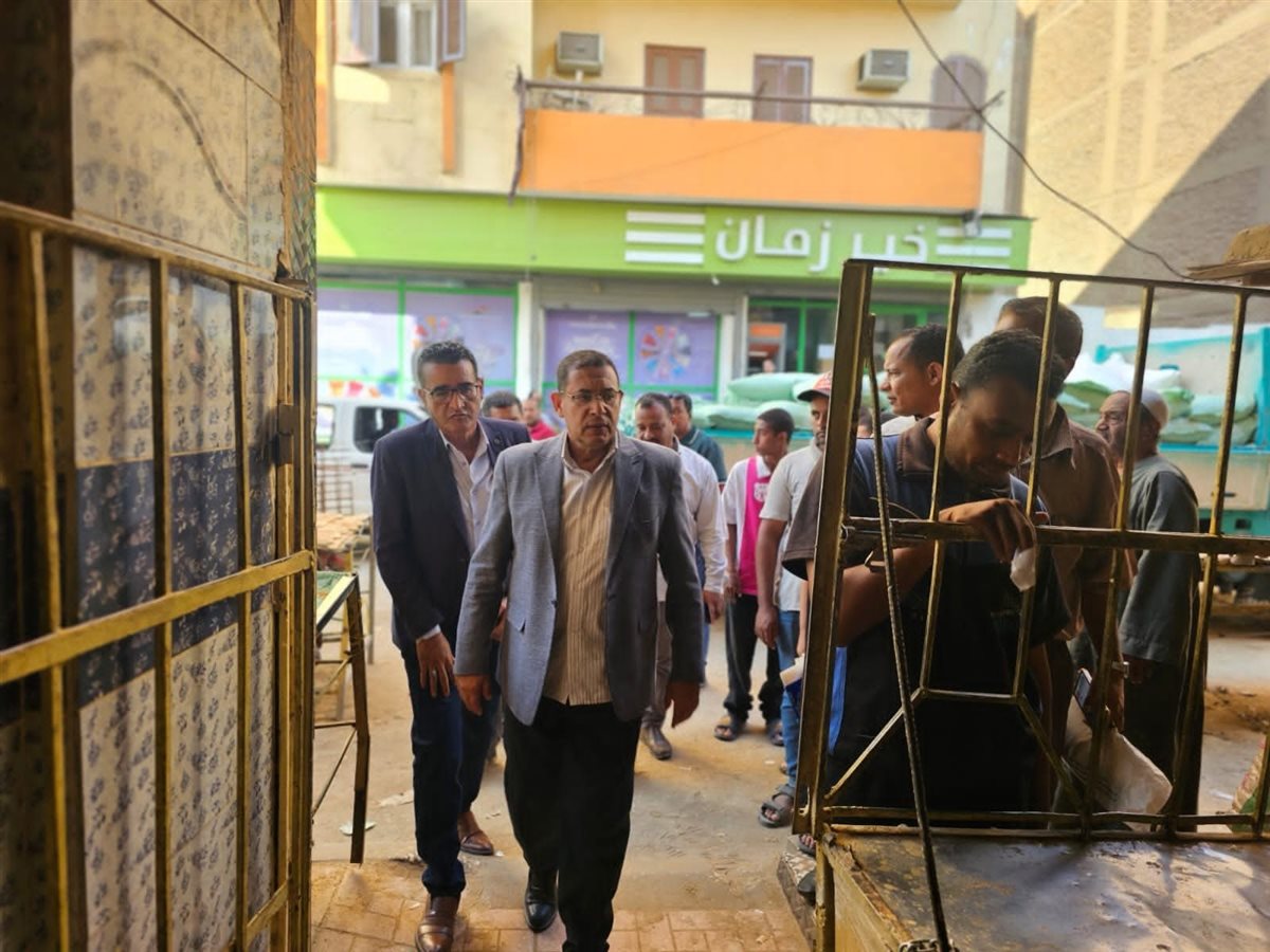 تفقد المخابز ومحطات الوقود 