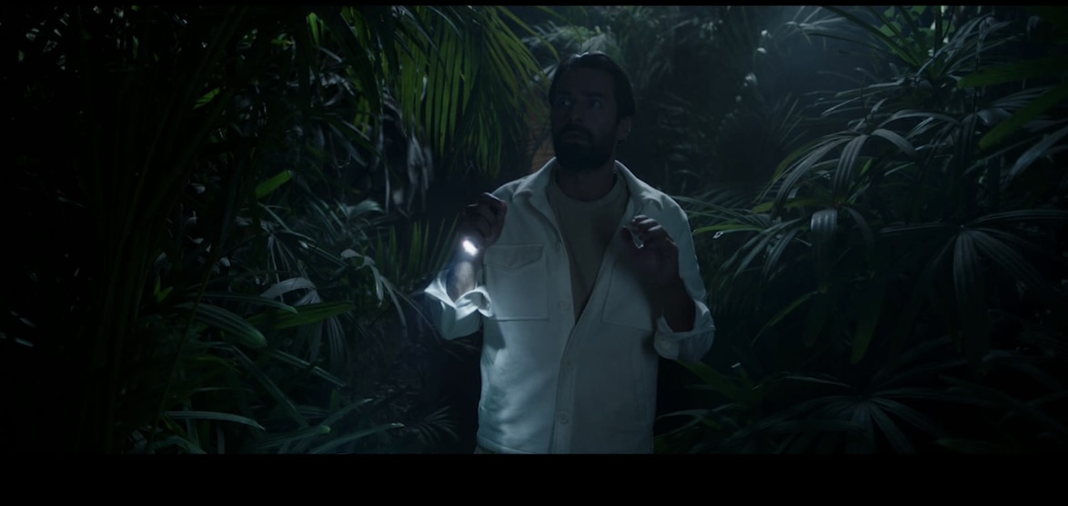 الإثارة والتشويق يُسيطران على البرومو الرسمي لفيلم قصر الباشا لـ أحمد حاتم