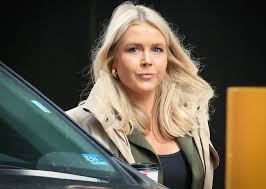 من هي كارولين ليفيت؟