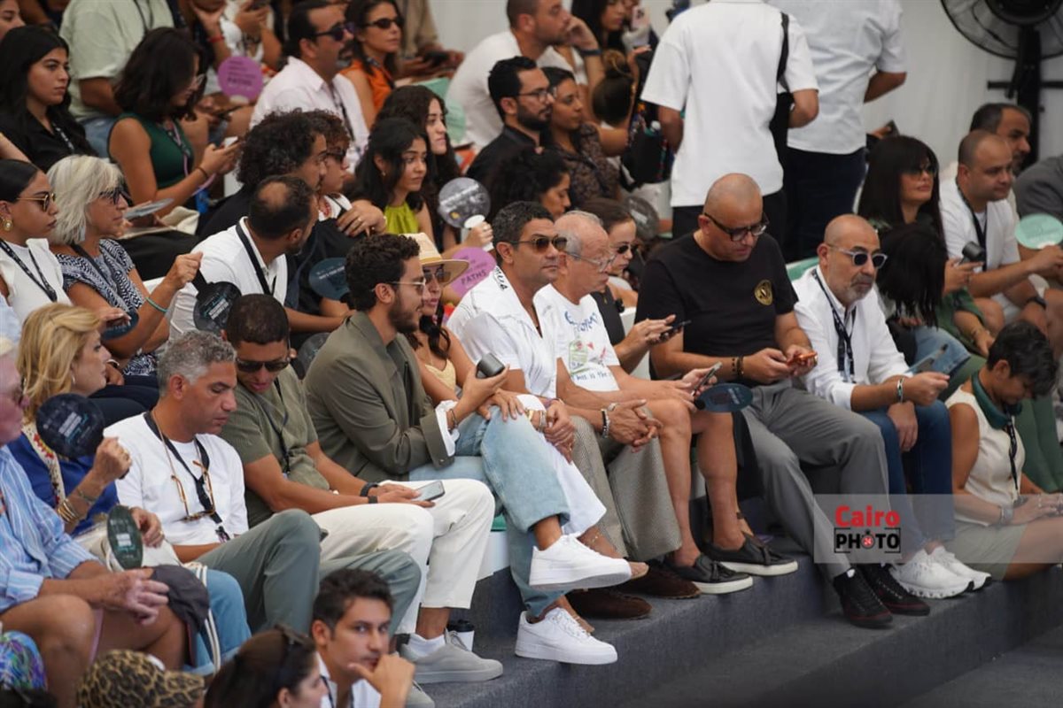 حسين فهمي ومحمود حميدة وآسر ياسين في جلسة عرض مشاريع سينماتك بمهرجان الجونة السينمائي