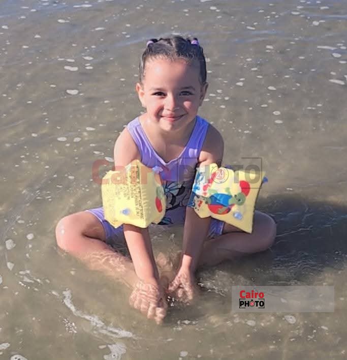 الطفلة المتوفاة لورين 