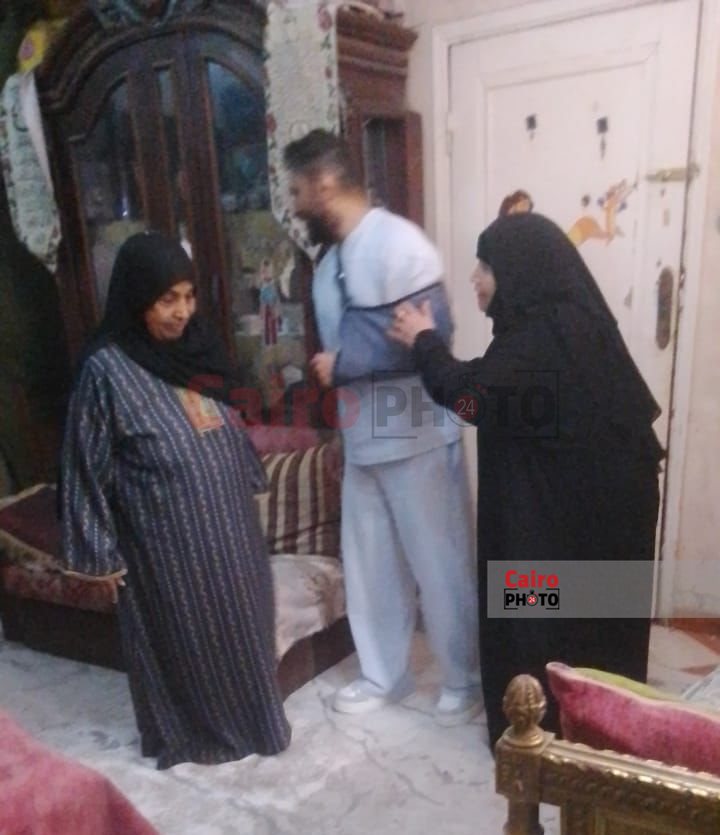 تامر حسني يخضع لعملية جراحية في ذراعه