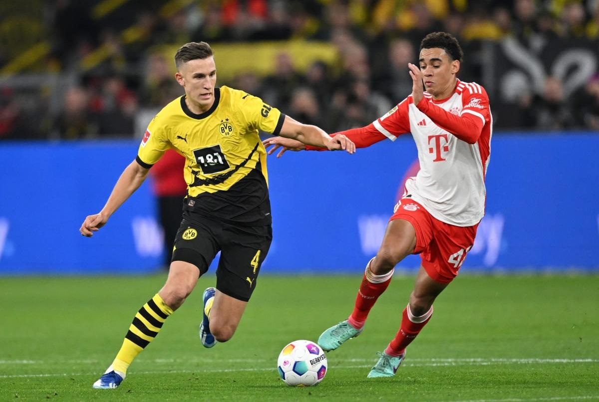 القنوات المفتوحة المجانية الناقلة لمشاهدة مباراة بايرن ميونخ وبوروسيا دورتموند بث مباشر الآن في الكلاسيكو