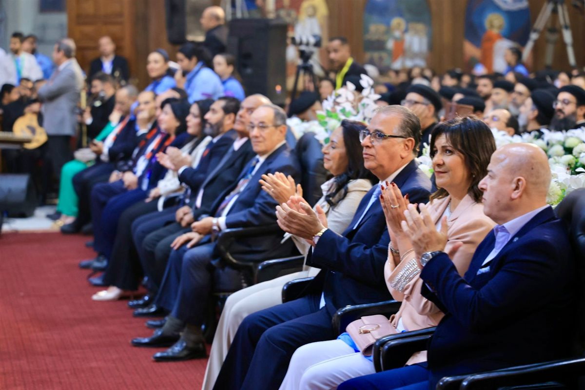 <strong>الاحتفال بالعيد المئوي لتدشين كنيسة السيدة العذراء مريم بالزيتون</strong>