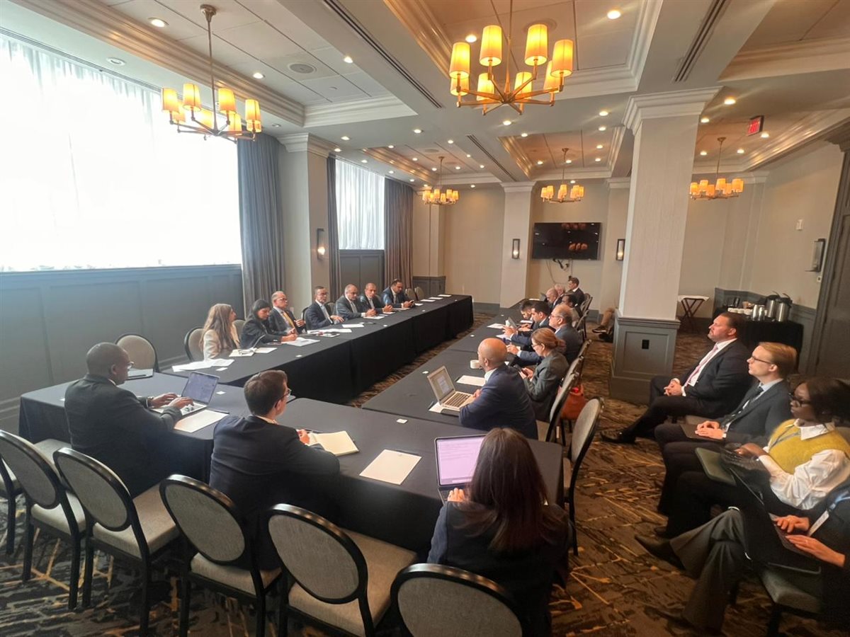 نائب وزير المالية بواشنطن