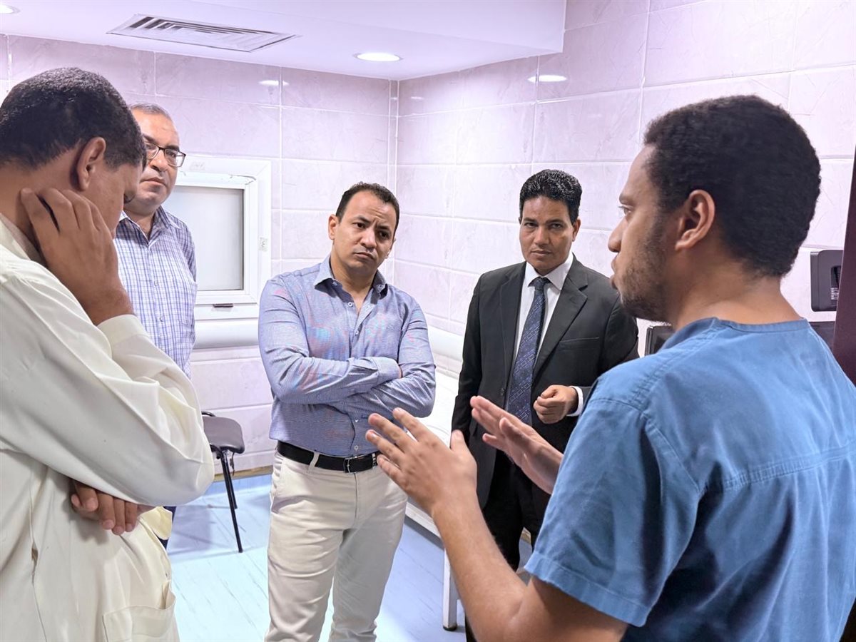 وكيل صحة الأقصر يتفقد مستشفى الحميات 