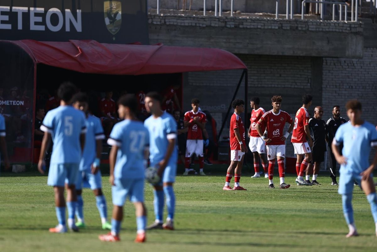 مباراة الأهلي وبيراميدز 2007 (1)