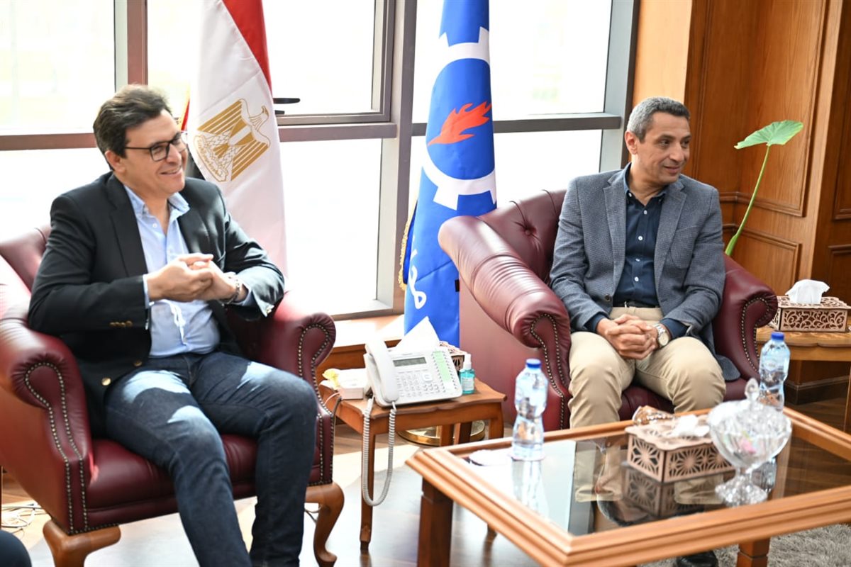 لقاء الوزير والمحافظ