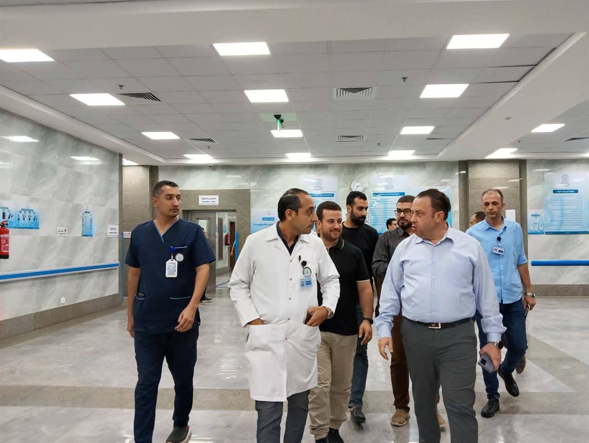الدكتور أيمن رخا يتفقد مستشفى الرعاية الصحية بطور سيناء