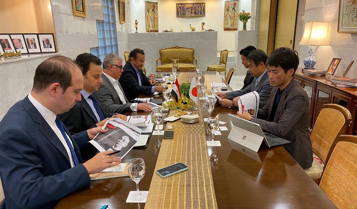 جانب من اللقاءات 