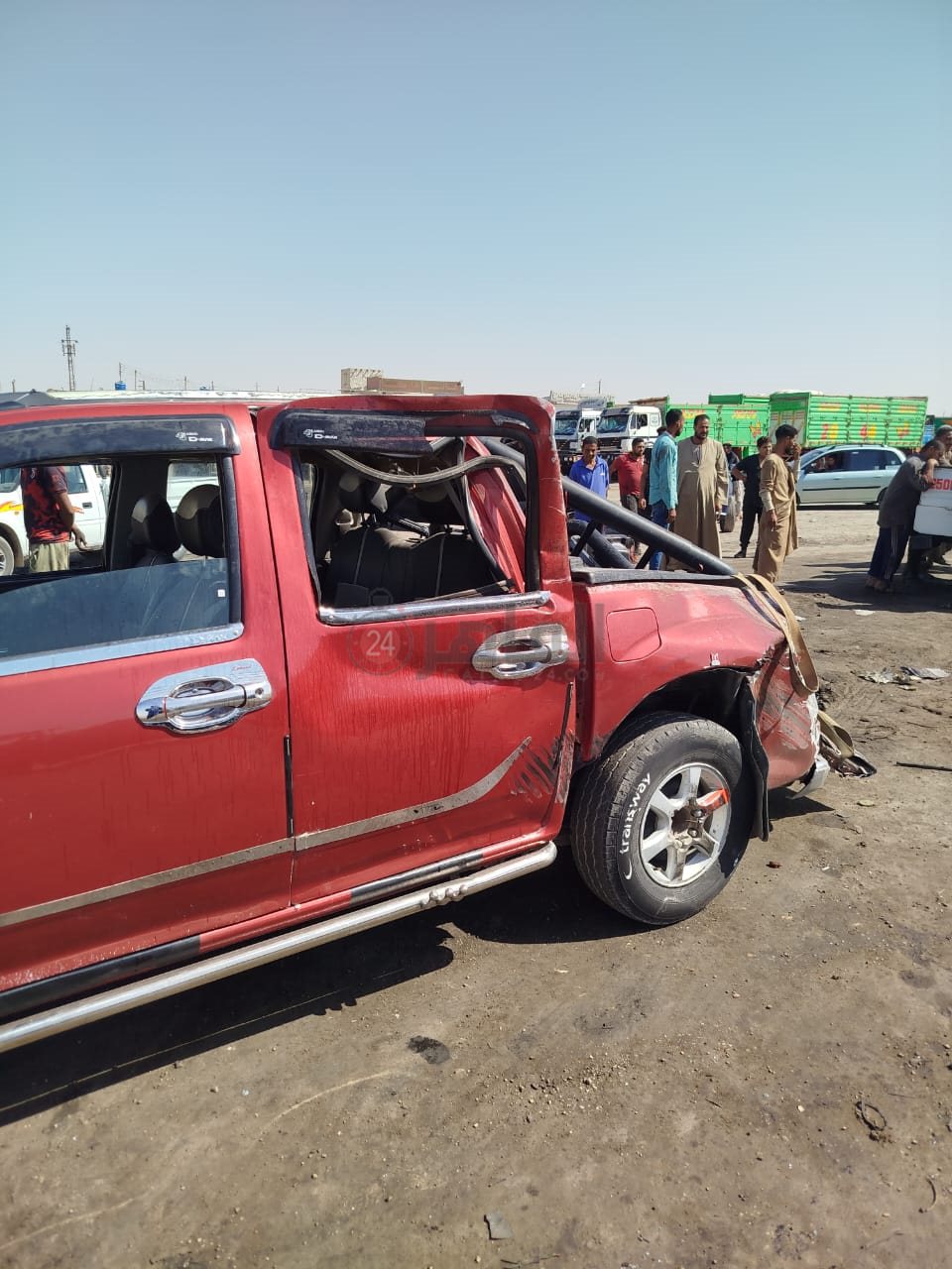 تصادم سيارتين بطريق الغنايم بأسيوط 