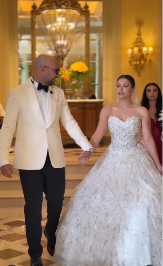 اللقطات الأولى من حفل زفاف الفنان حاتم صلاح