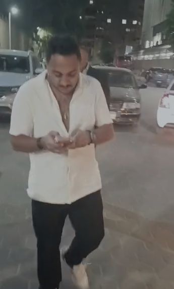 لقطات من وصول النجوم لحفل زفاف الفنان حاتم صلاح بقصر محمد علي