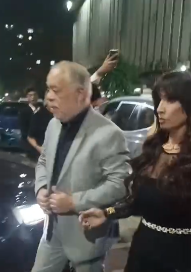 لقطات من وصول النجوم لحفل زفاف الفنان حاتم صلاح بقصر محمد علي