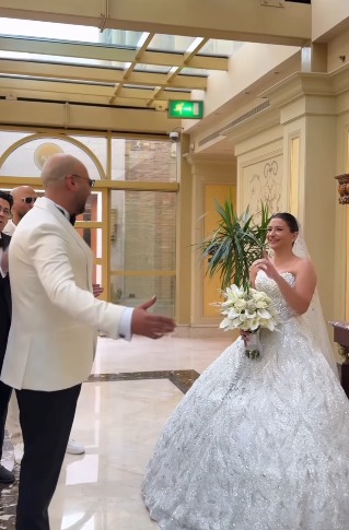 <strong>حفل زفاف حاتم صلاح بقصر محمد علي باشا بحضور نجوم الفن</strong>