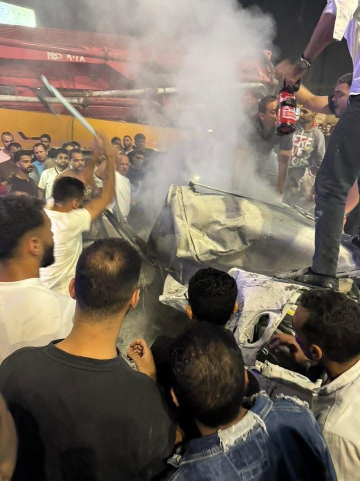 تصادم وحريق عدد من السيارات أعلى طريق السويس بالقاهرة الجديدة