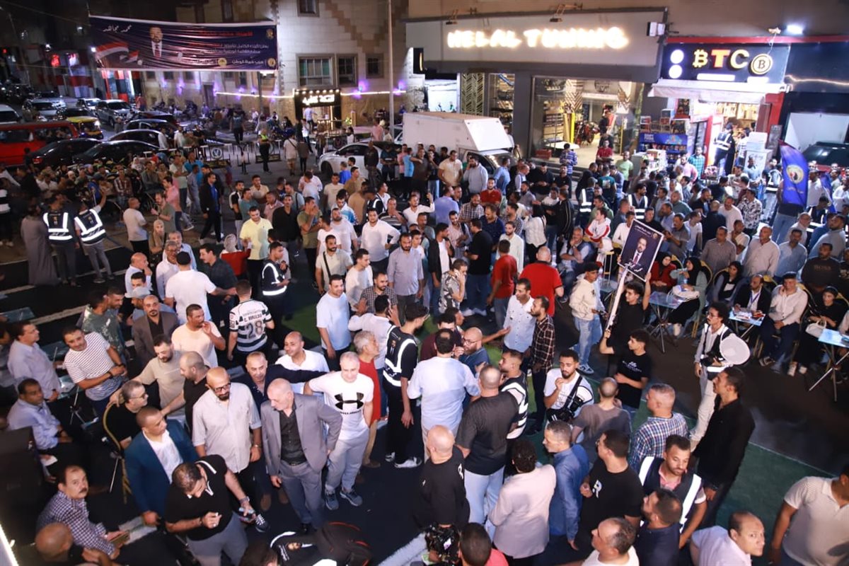 الآلاف يحتشدون بسيدي بشر لدعم محمد مجاهد أبرز مرشحي القائمة الوطنية بالإسكندرية