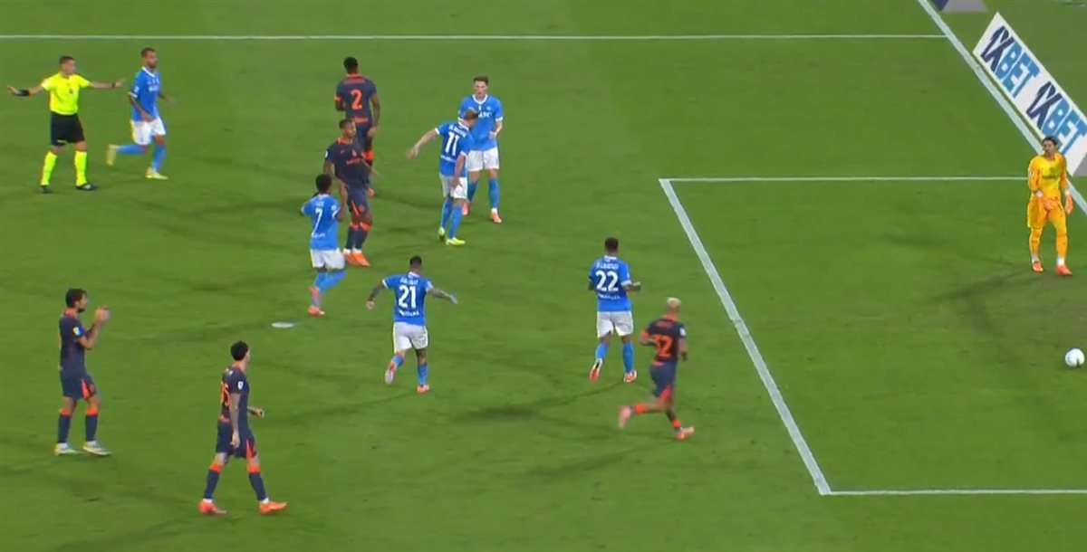 <strong>إصابة دي بروين في مباراة نابولي وإنتر ميلان في الدوري الإيطالي</strong>