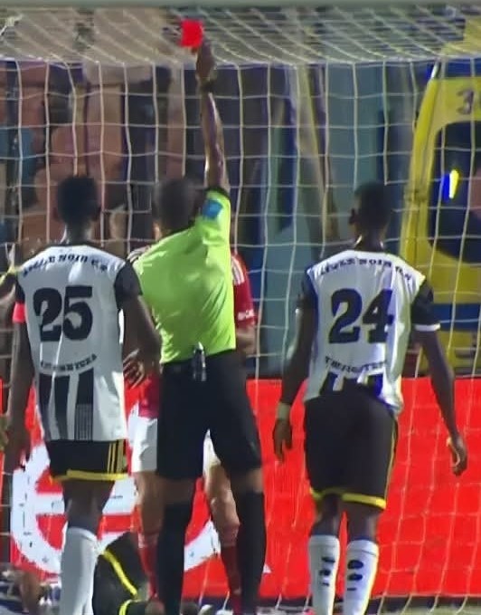 لحظة طرد جراديشار 