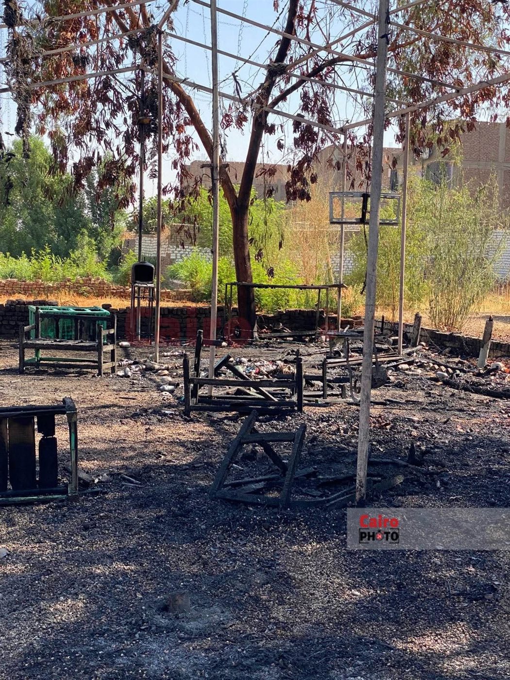 حريق هائل يلتهم كافتيريا بالأقصر