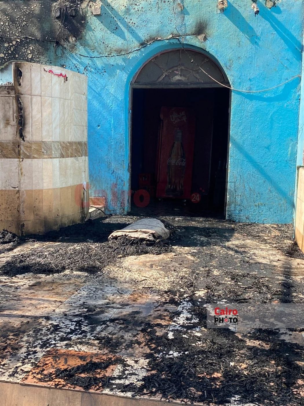 حريق هائل يلتهم كافتيريا بالأقصر