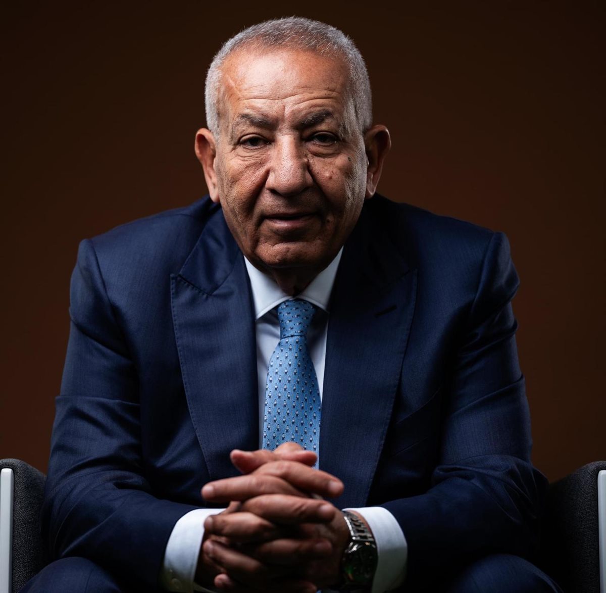 رجل الأعمال كامل أبو على 