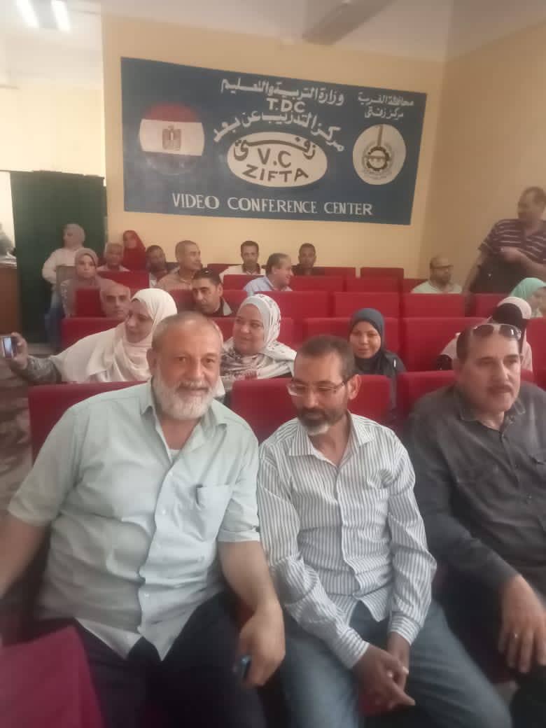 فاعليات دورة صقل مهارات الأخصائيين في مواجهة ظاهرة التنمر الإلكتروني