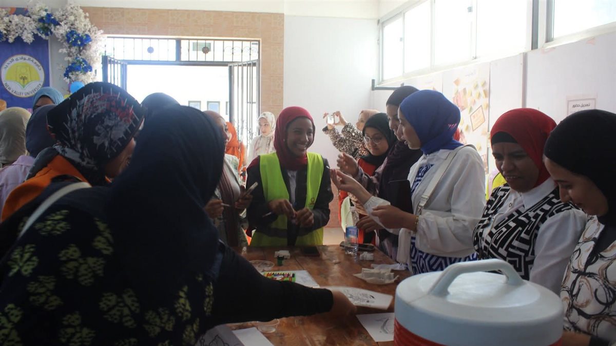 مبادرة تمكين بجامعه الوادي الجديد