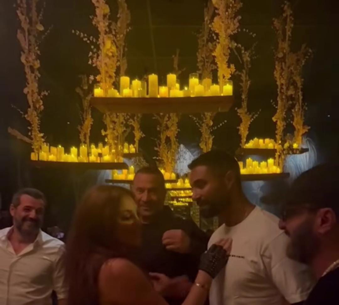 بحضور أحمد السقا وماجد المصري وكريم فهمي.. إليسا تحتفل بعيد ميلادها في بيروت