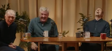 مدرب ويجان السابق يروي موقفًا طريفًا مع عمرو زكي