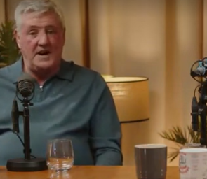 بروس يروي موقفًا طريفًا مع عمرو زكي