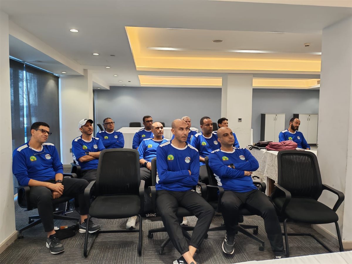 <strong>أبوريدة يفتتح دبلومة التدريب الأفريقية للرخصة A8</strong>