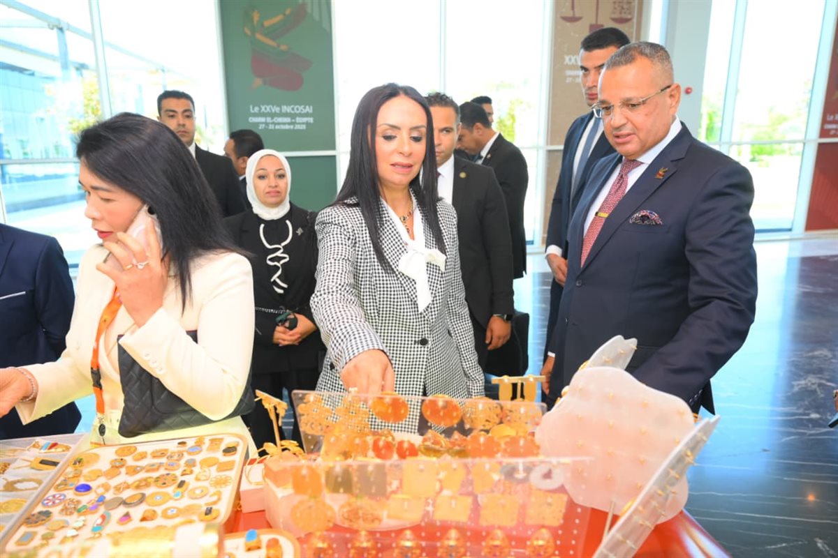 وزيرة التضامن تتفقد جناح معرض ديارنا على هامش فعاليات المؤتمر الدولي الإنكوساي25 بشرم الشيخ