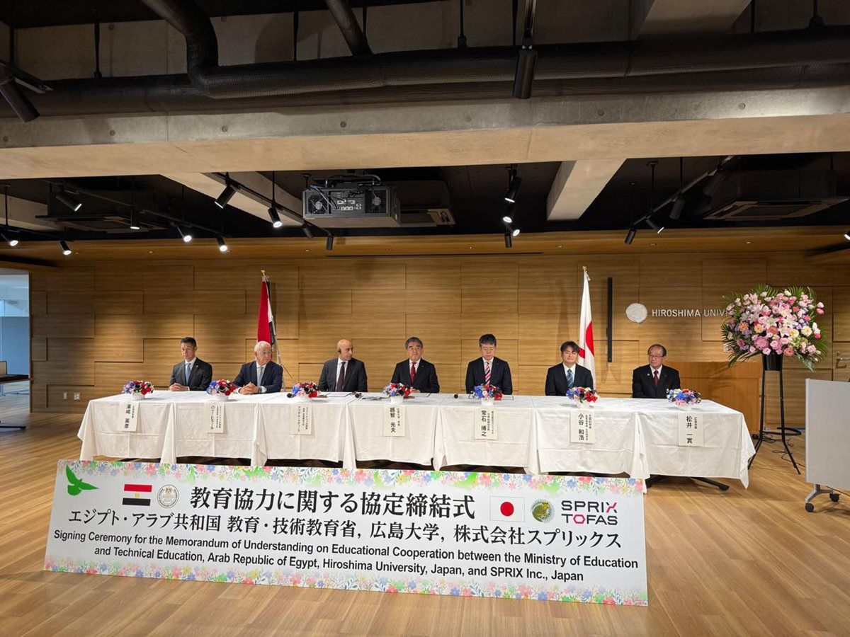 جانب من الزيارة 