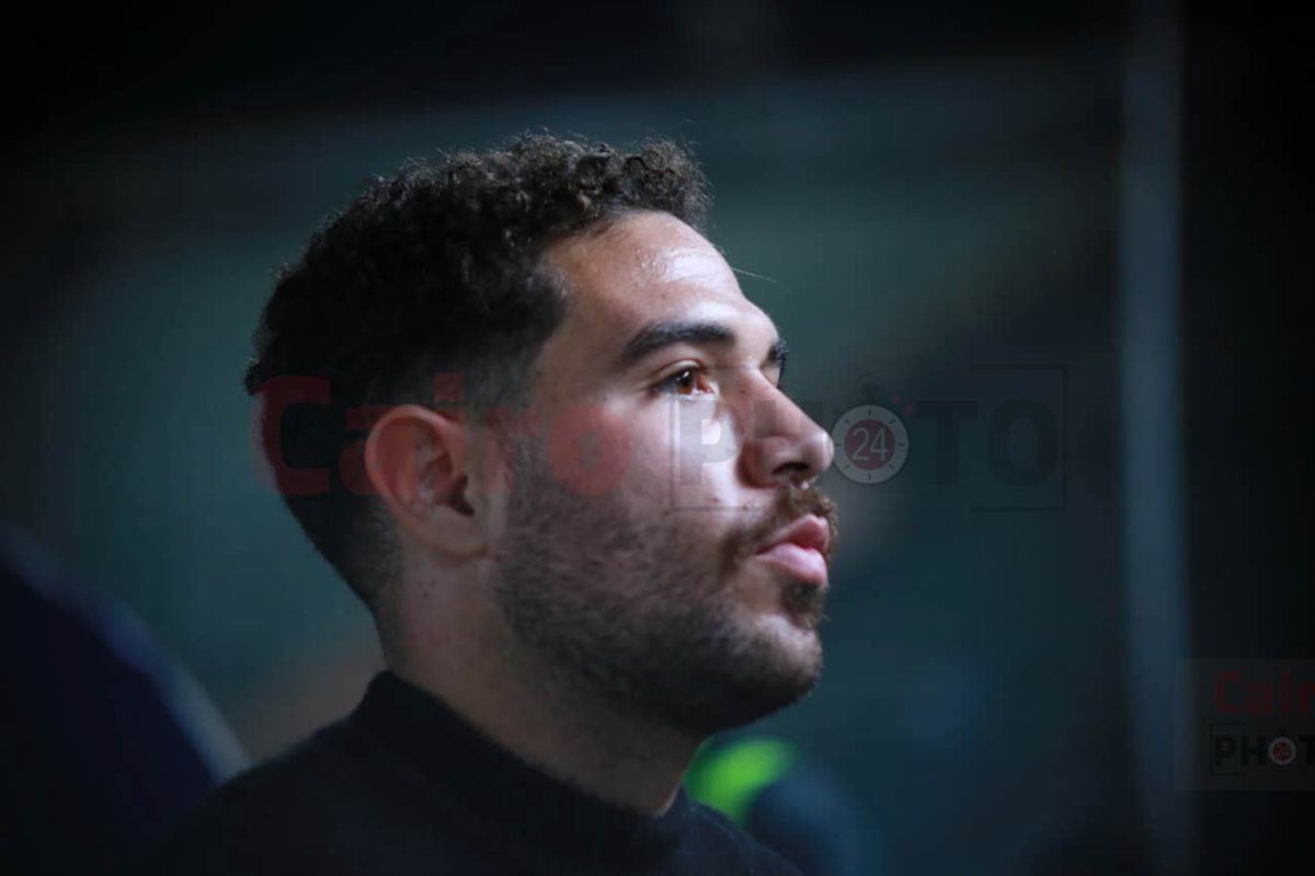 لقطات من الشوط الأول لمباراة الأهلي وبتروجت في الدوري الممتاز