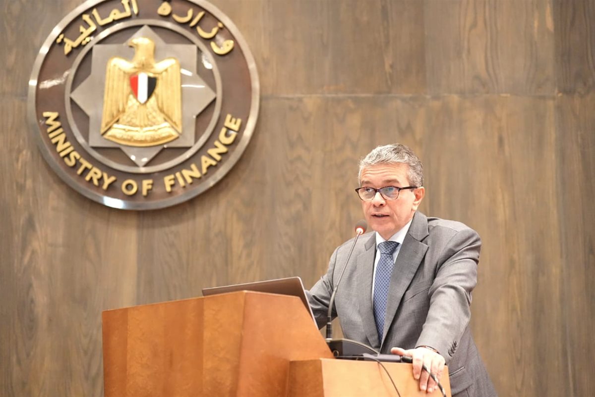 أحمد أموي رئيس مصلحة الجمارك