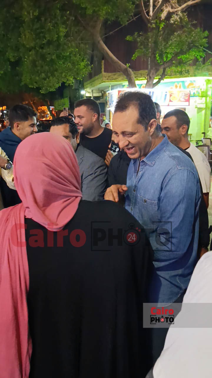 استقبال حاشد لأحمد مرتضى منصور خلال جولته الانتخابية بالجيزة