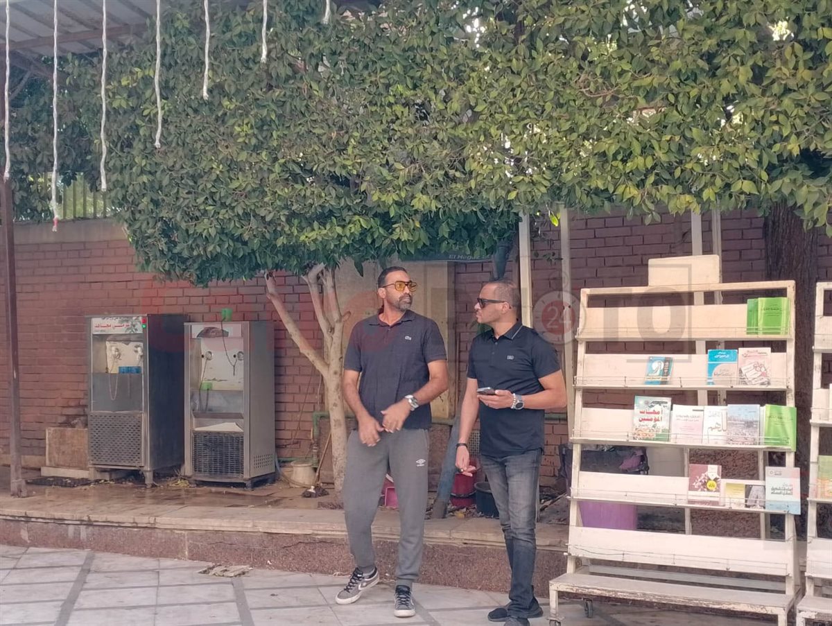 <strong>تشييع جثمان والد جمال حمزة نجم الزمالك الزمالك</strong>