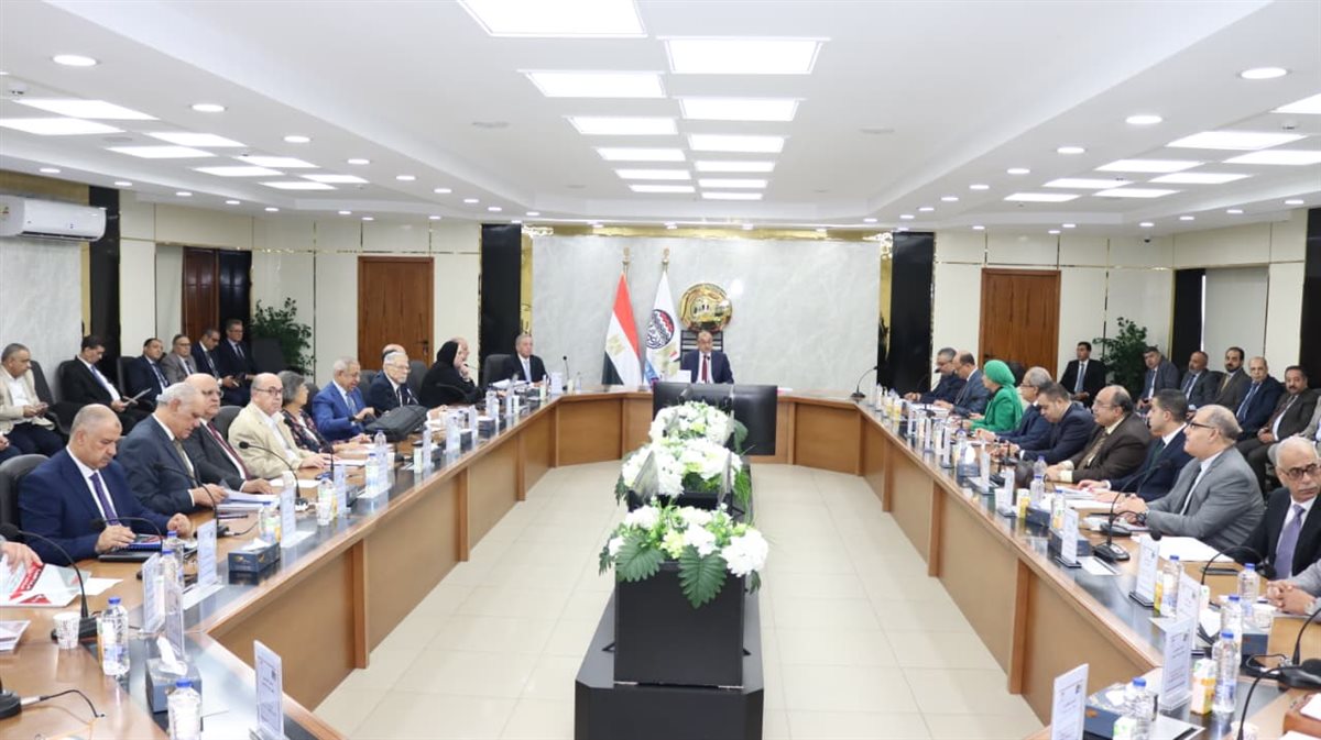 خلال اللقاء