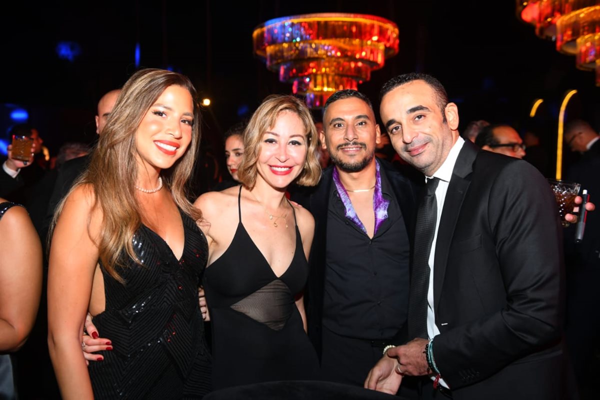 بعد إعلان زواجهما.. أول ظهور علني لـ منة شلبي وأحمد الجنايني في حفل زفاف  المخرج هادي