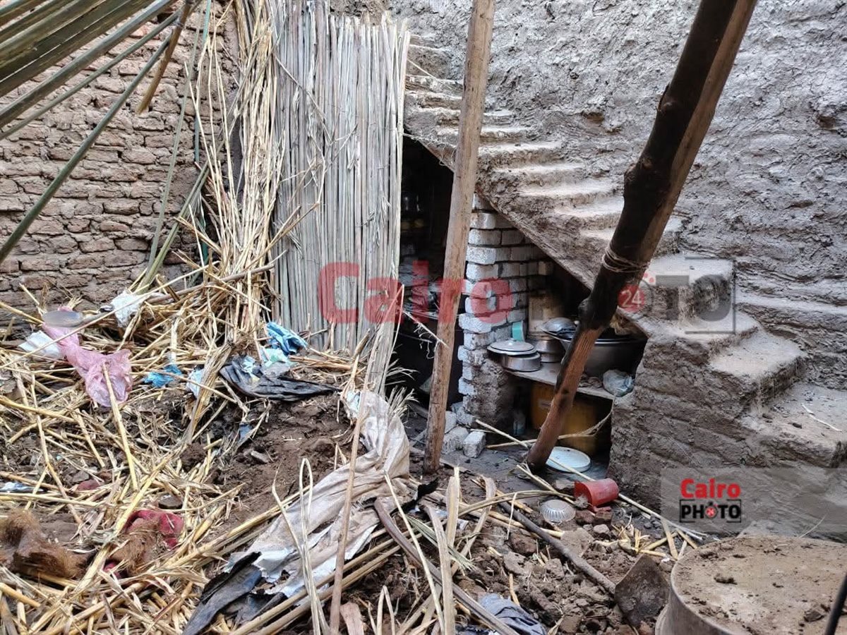 صور جديدة تكشف واقعة انهيار سقف في قنا 