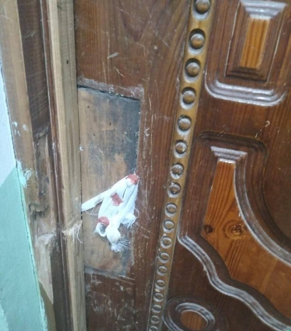 تشميع معمل يديره منتحل صفة طبيب تحاليل طبية بدون ترخيص بالبحيرة 