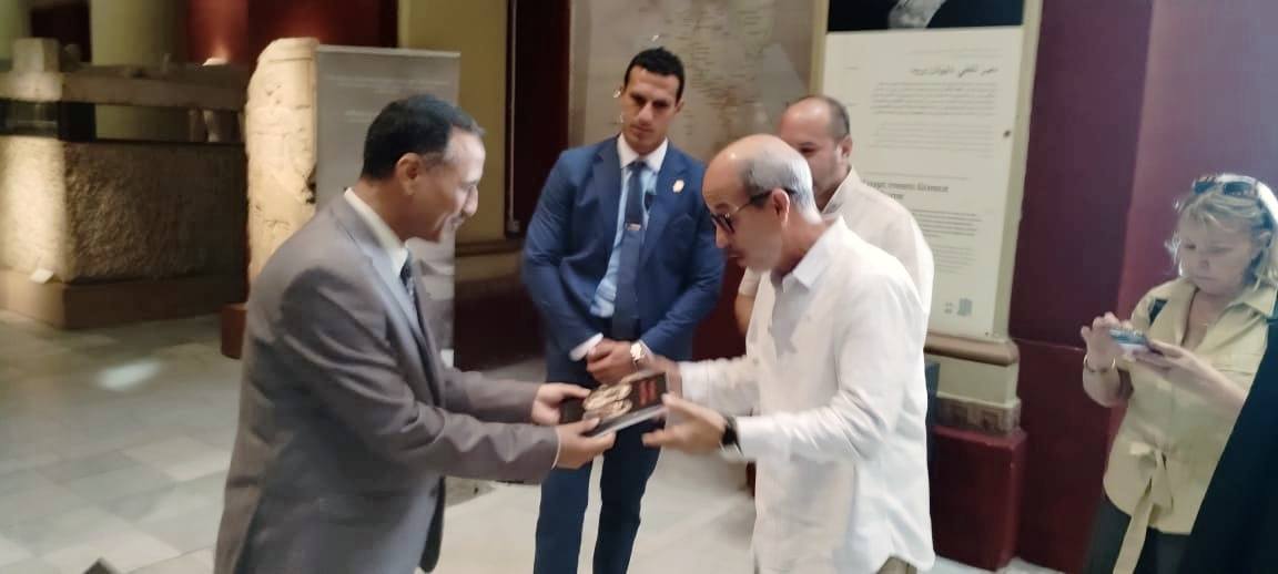 رئيس برلمان أمريكا اللاتينية في ضيافة متحف التحرير قبل افتتاح المتحف الكبير