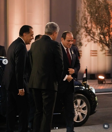الرئيس السيسي يصل إلى المتحف المصري الكبير لافتتاحه رسميًا 
