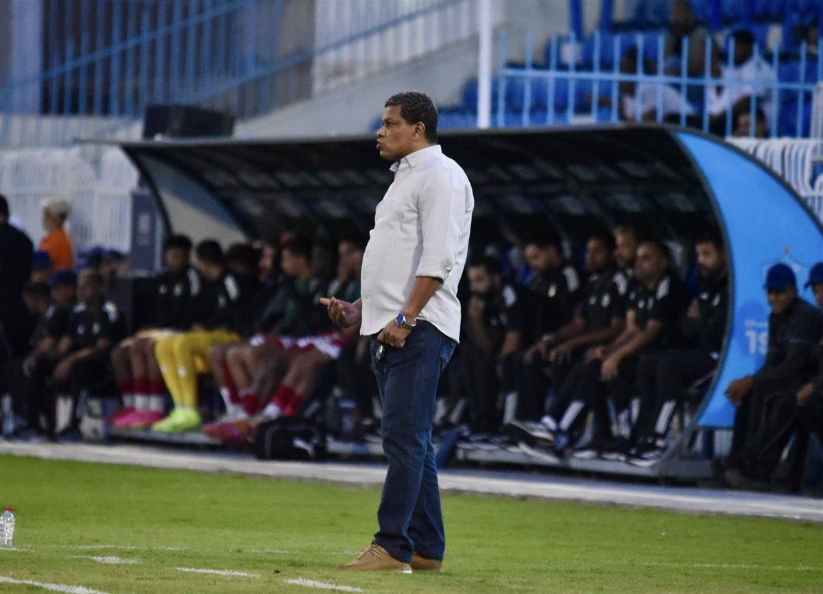 علاء عبد العال من مباراة غزل المحلة ومودرن سبورت