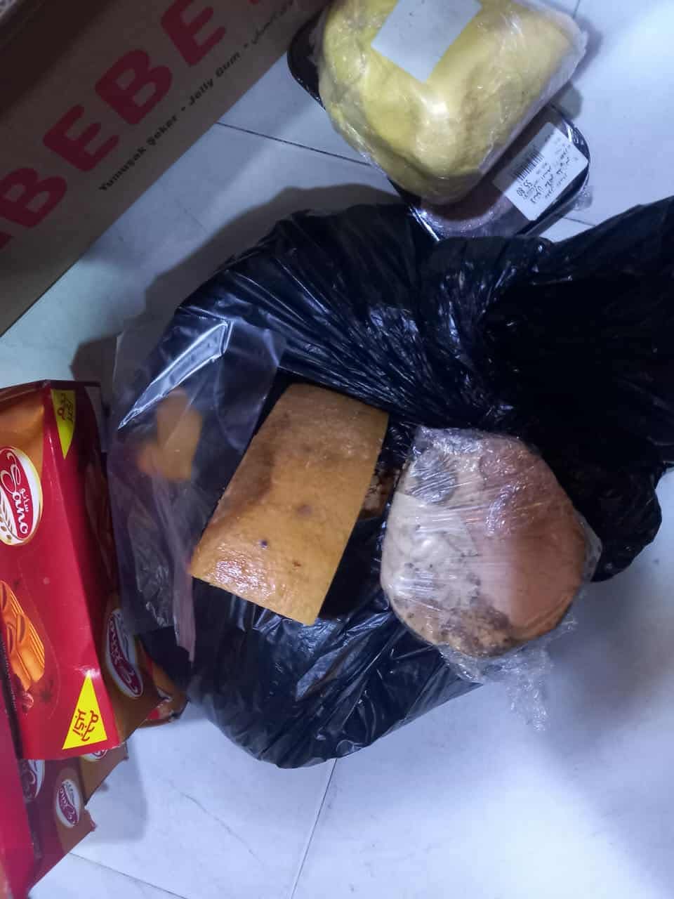 بضائع منتهية الصلاحية 